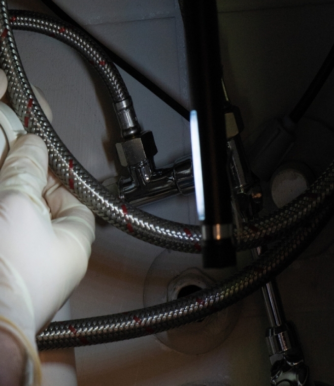 Latarka COB z otwieraczem do butelek