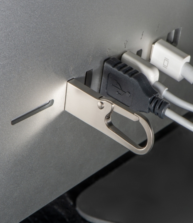 Pendrive metalowy 8GB