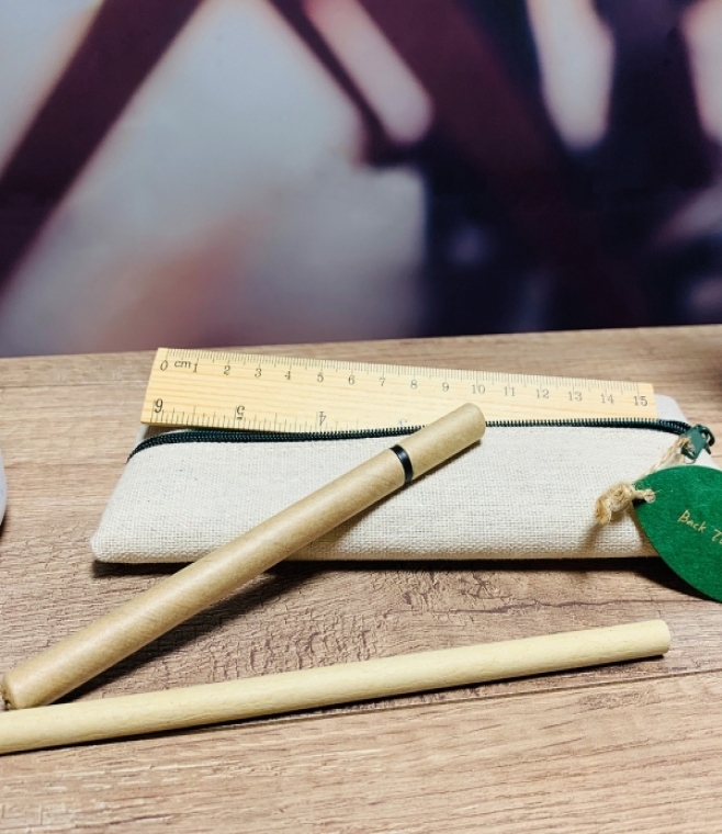 Zestaw piśmienny 5w1