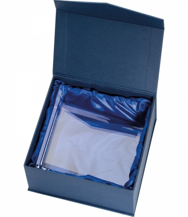 Szklany blok z podstawką