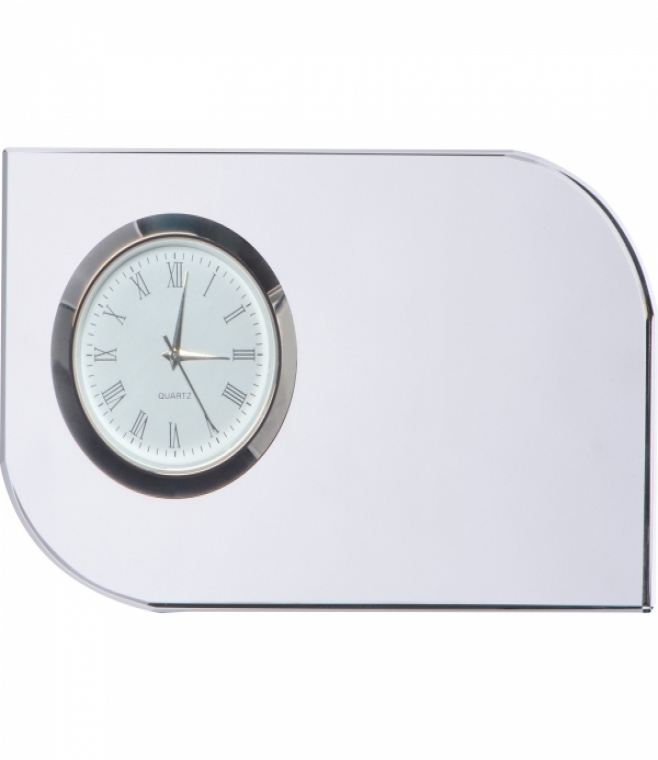 Szklany blok z zegarem